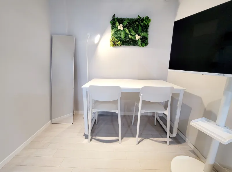 [Songpa, Seoul] 7 minutes from Jamsil Station / 4 minutes from Mongchontoseong Station / 7 minutes from Hansung Baekje Station / 3 minutes from Bangi Food Street 4