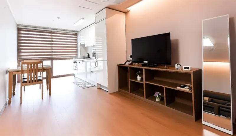 [Geoje] Okpo Port Newly Built Residence Hotel/1 Minute to Hanwha and Lotte Mart/Family Twin Room 905 27