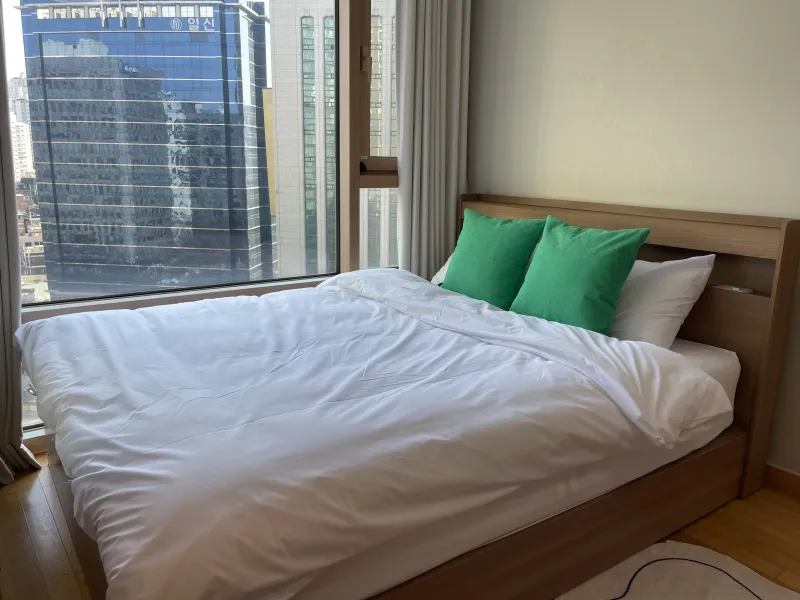 [Mapo, Seoul] 11th floor luxury, fully furnished, emotional one-room officetel connected to Mapo Station 2