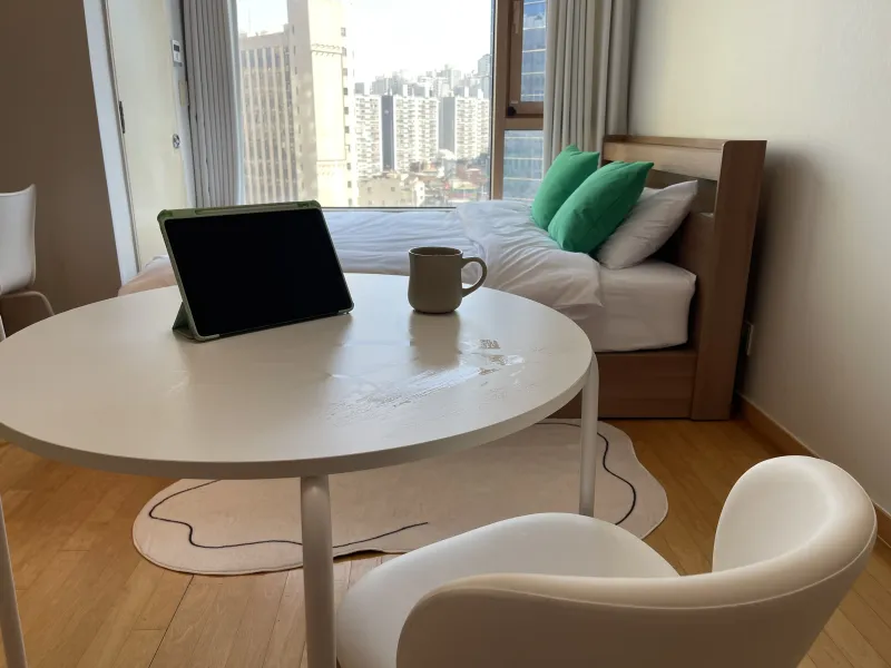 [Mapo, Seoul] 11th floor luxury, fully furnished, emotional one-room officetel connected to Mapo Station 7