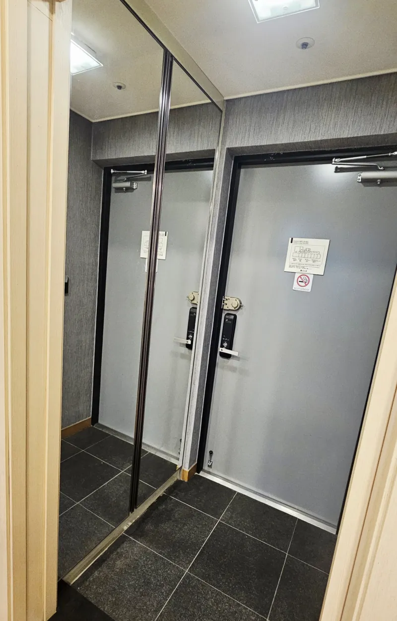 [Songpa, Seoul] 3 minutes from Sports Complex Station, Lines 2 & 9, Jamsil, Gangnam, Samsung, Konkuk Univ. 12