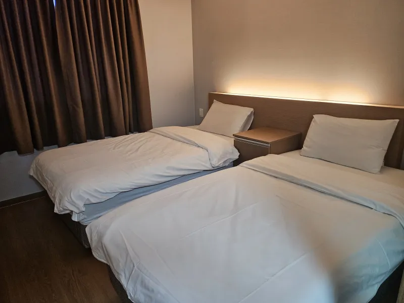 [Geoje] Okpo Port Newly Built Residence Hotel/1 Minute to Hanwha and Lotte Mart/Family Twin Room 905 2