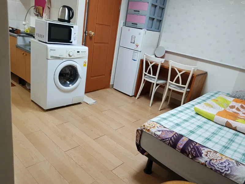 [Suyeong, Busan] Baesan Station, 4 minutes away, one-room apartment, Ace One Room, 2nd floor, unit 1 7
