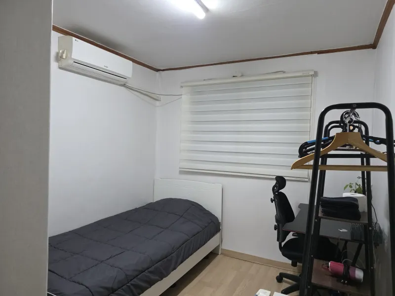 [Gwanak, Seoul] 10-minute walk from subway station #101 and bus stop #ValueForMoney #Quiet 3