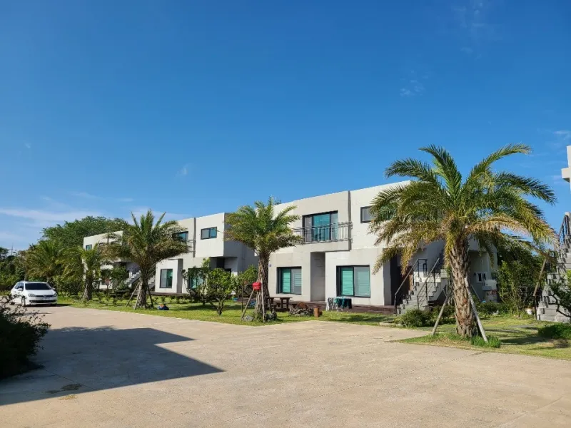 [Pyoseon, Seogwipo] Pyoseon/Pet-friendly main building with a view of the botanical garden, 36 pyeong 12