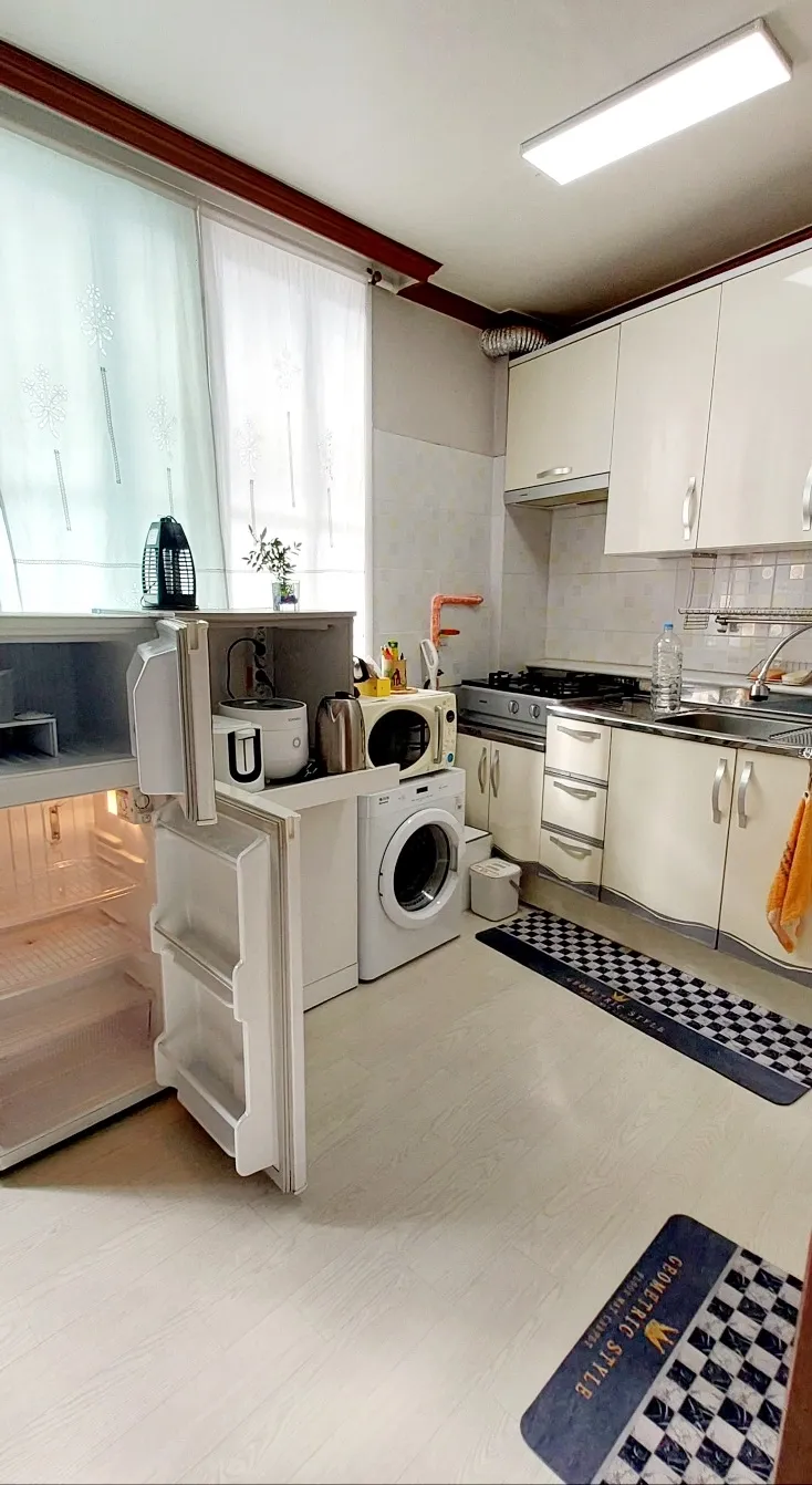 [Nam-gu, Gwangju] Sajik Stay, 5-minute walk from Chungjang-ro, Fully Furnished Room 202 17