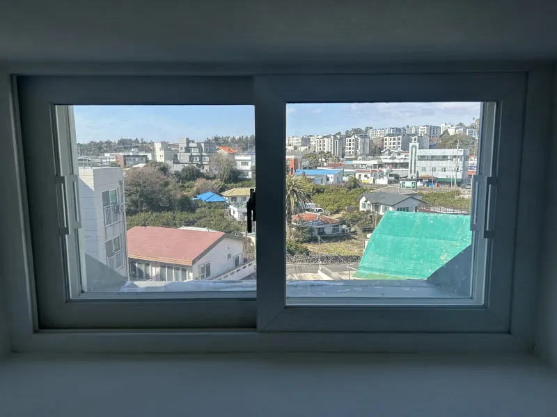[Beophwan-dong, Seogwipo] A duplex with a view of Beophwan Port 26