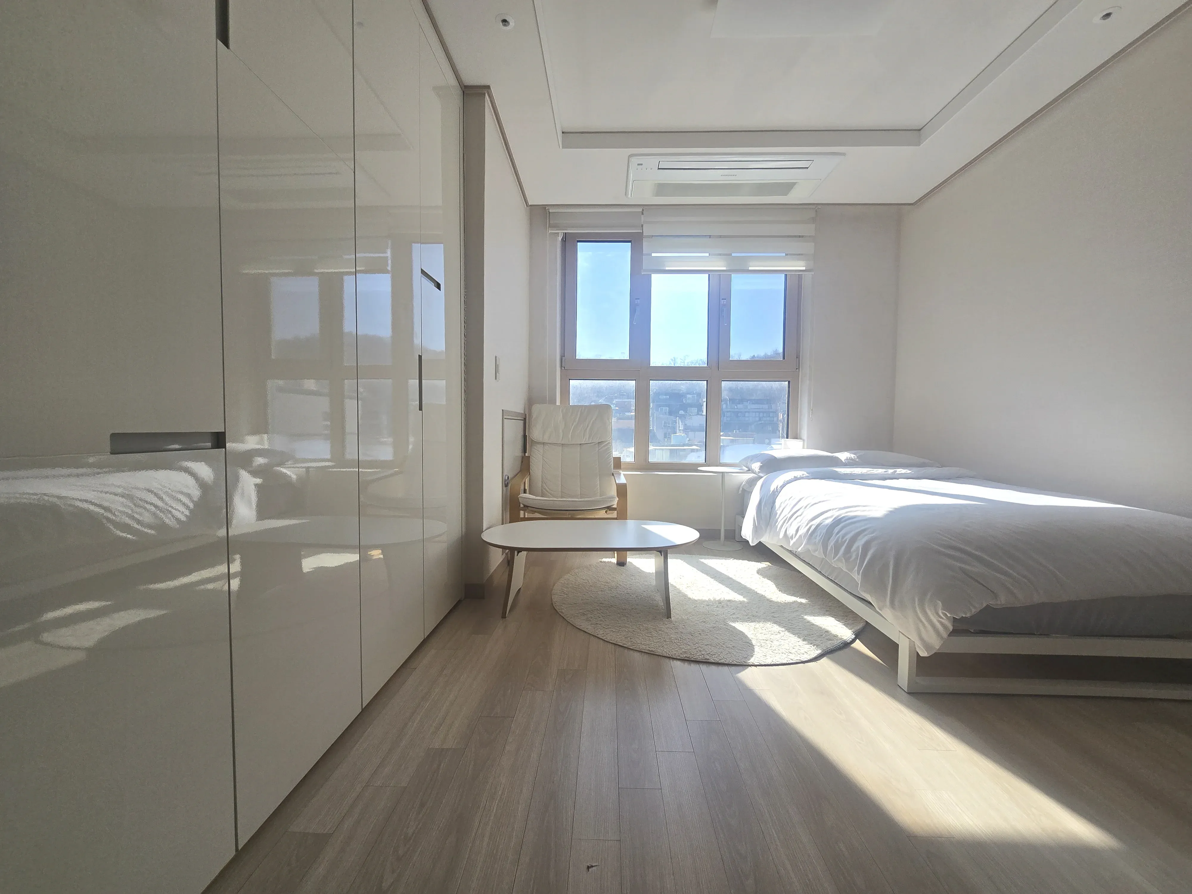Bongcheon-dong Open-View One-Bedroom
