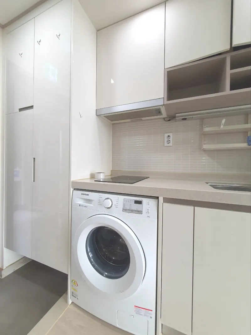 [Gwanak, Seoul] A south-facing, open-view, built-in pool option near Seoul National University Station 7
