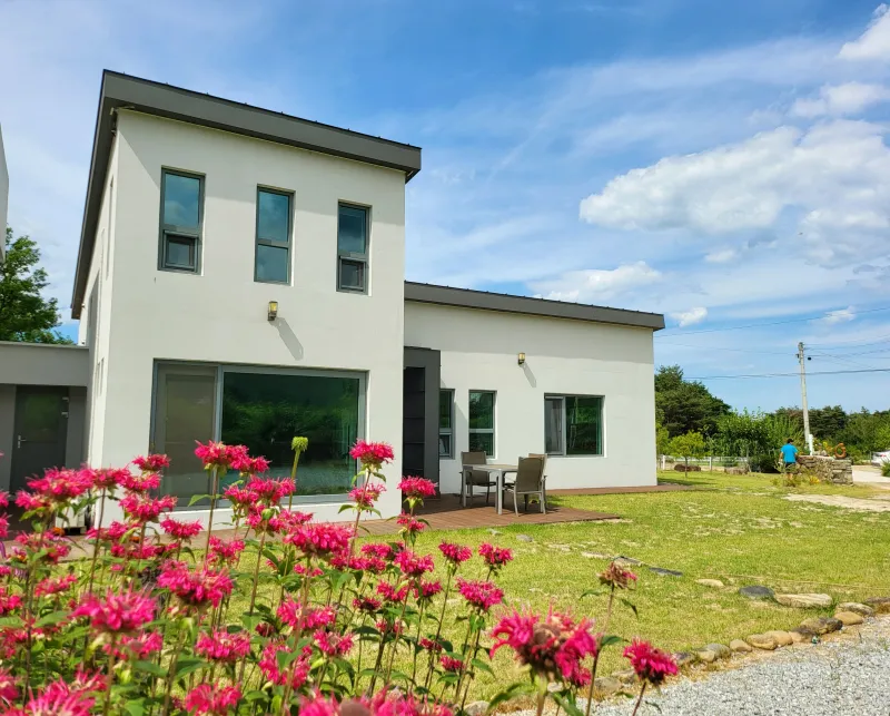 [Gangneung] Healing in a quiet countryside #Country life #Yard #Stone wall fish annex 8