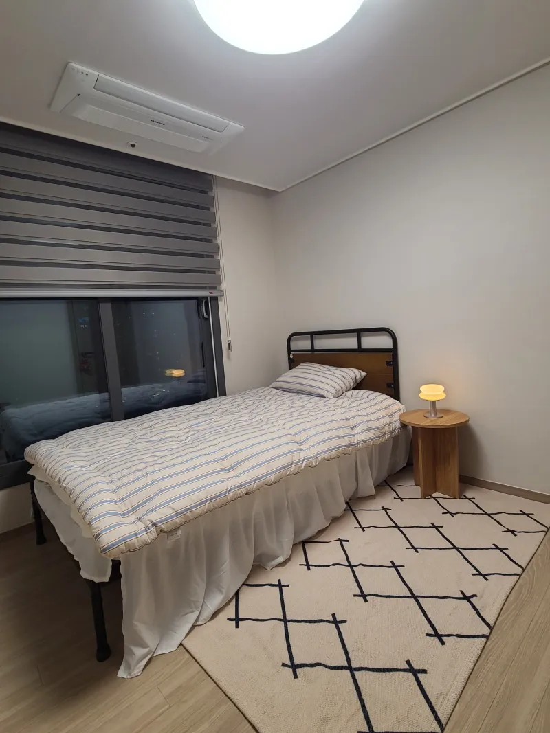 [Mapo, Seoul] Best location, 3-minute walk from Aeoge Station/Ahyeon Station/Gongdeok, full-service apartment/newly built in Banryeo-dong 10