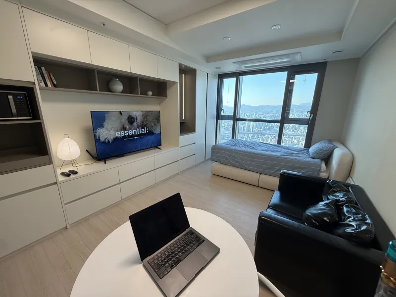 [Dongdaemun, Seoul] Stay at Korea University, Hanyang University, Kyunghee University, and Hankuk University of Foreign Studies in the high-rise buildings near Cheongnyangni Station. 7