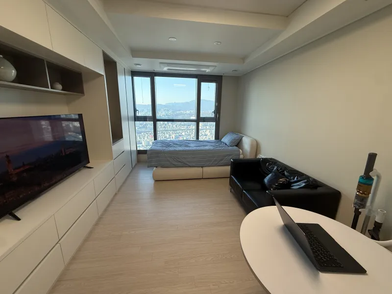 [Dongdaemun, Seoul] Stay at Korea University, Hanyang University, Kyunghee University, and Hankuk University of Foreign Studies in the high-rise buildings near Cheongnyangni Station. 6