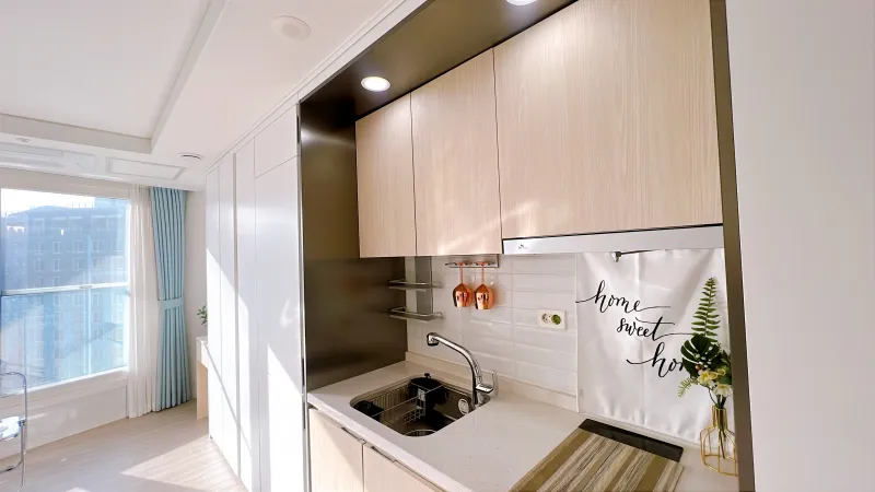 [Suyeong, Busan] #17thFloor #SunsetHotspot #UltimateNaturalLighting #FullyFurnished #AestheticAccommodation 50