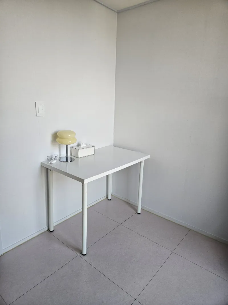 [Suwon] Suwon Maegyo Station 3-room modern room 5