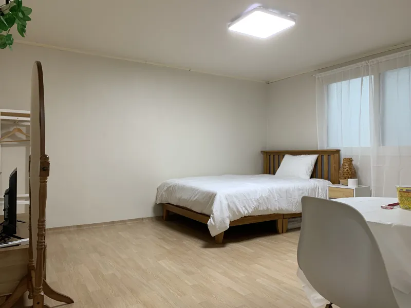 [Dong-gu, Daegu] 5-minute walk from Shinsegae Station, Dongdaegu Station, Room 5 9