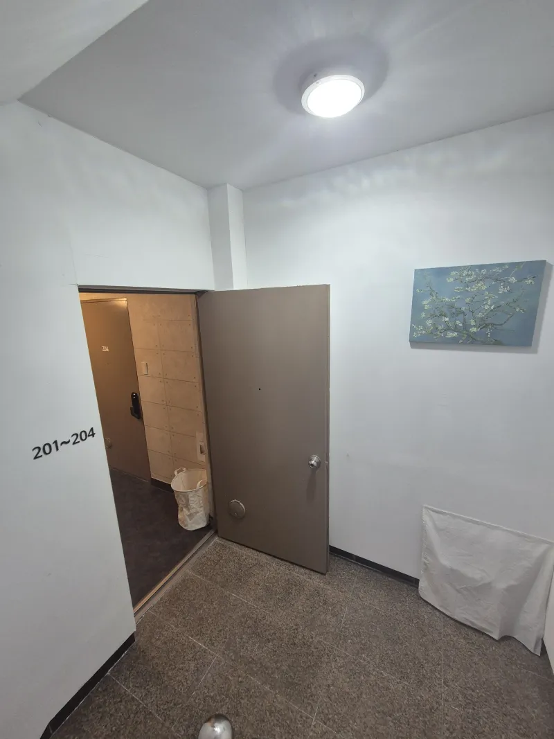 [Jung-gu, Busan][Nampo Jagalchi] 3 mins from Subway, International Market, Kkangtong Market ♡Fully Amenity-Style Stay♡ 15