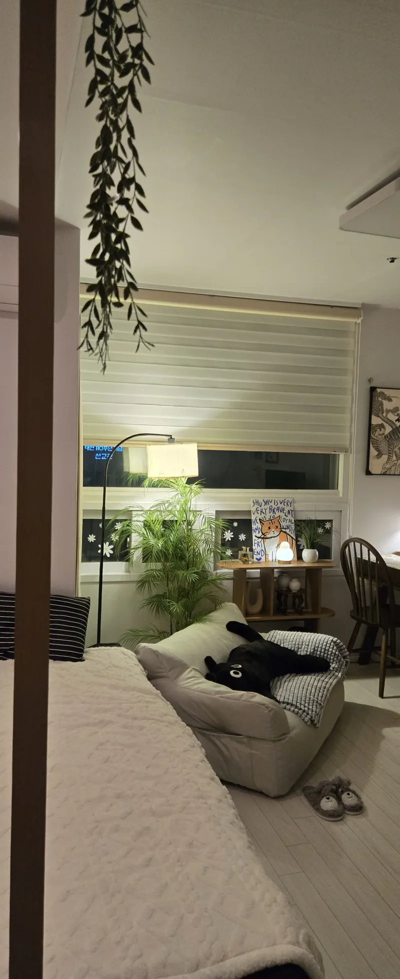 [Seodaemun, Seoul] Remodeled Studio Officetel, 2-minute walk from Sinchon Station, with Yonsei University View 24