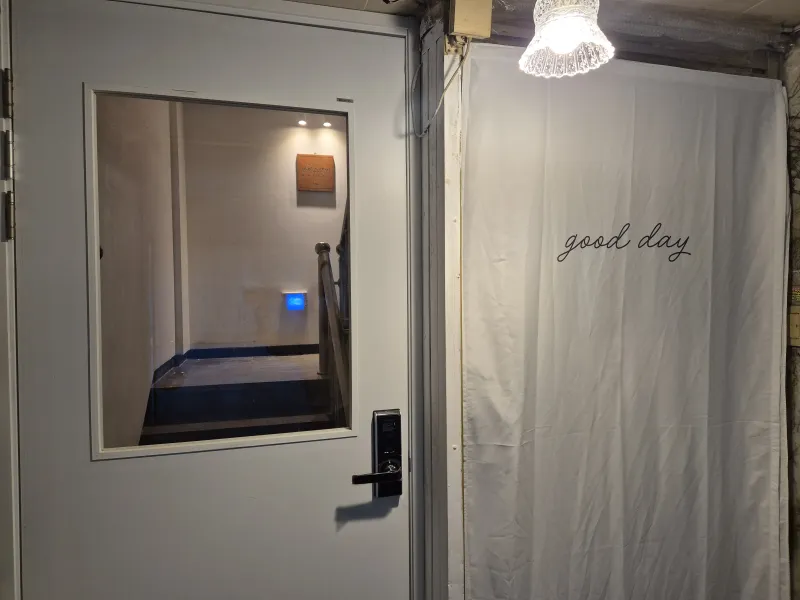 [Jung-gu, Busan][Busan Nampo/Jagalchi] 3 minutes from Subway, Food Street, and International Market, ♡Fully Amenity-Style Stay♡ 24