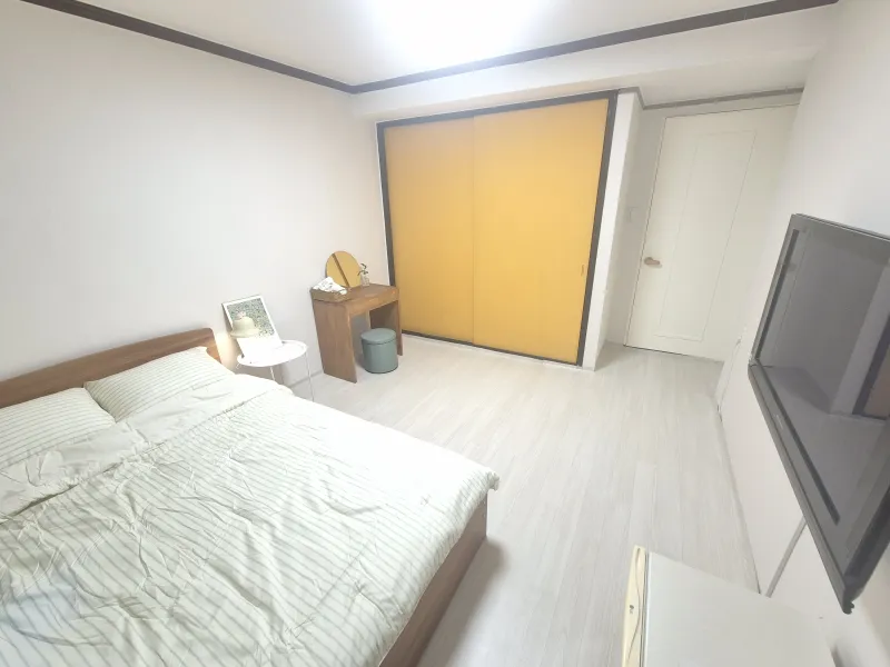 [Jung-gu, Busan][Nampo Jagalchi] 3 mins from Subway, International Market, Kkangtong Market ♡Fully Amenity-Style Stay♡ 3