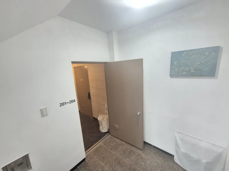 [Jung-gu, Busan][Nampo Jagalchi] 3 mins from Subway, International Market, Kkangtong Market ♡Fully Amenity-Style Stay♡ 21