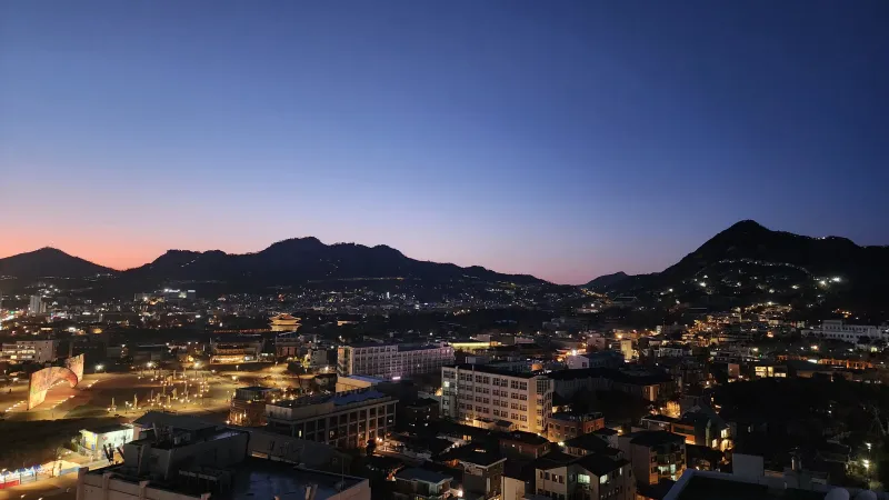 [Jongno, Seoul] Gyeongbokgung Palace/Changdeokgung Palace/Bukchon Hanok Village/Jongno/Top-floor City View Officetel 22