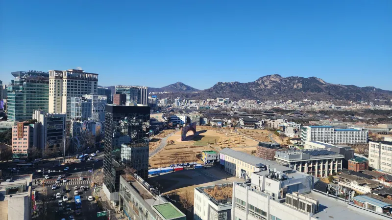 [Jongno, Seoul] Gyeongbokgung Palace/Changdeokgung Palace/Bukchon Hanok Village/Jongno/Top-floor City View Officetel 32