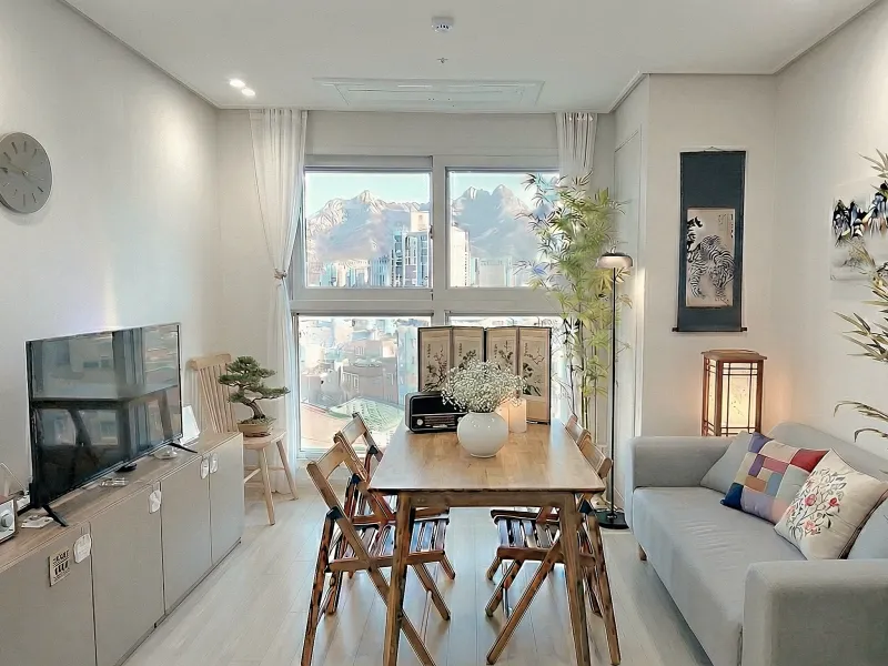 [Eunpyeong, Seoul] 10 minutes from Hongdae, 3 minutes walk from Saejeol Station, newly built two-room apartment for up to 4 people 20