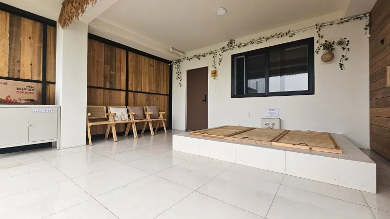 [Pyoseon, Seogwipo] Pyoseon / Unobstructed sunrise view // Duplex // European-style jacuzzi 24