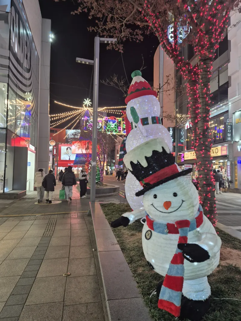 [Jung-gu, Busan][Busan Nampo/Jagalchi] 3 minutes from Subway, Food Street, and International Market, ♡Fully Amenity-Style Stay♡ 26