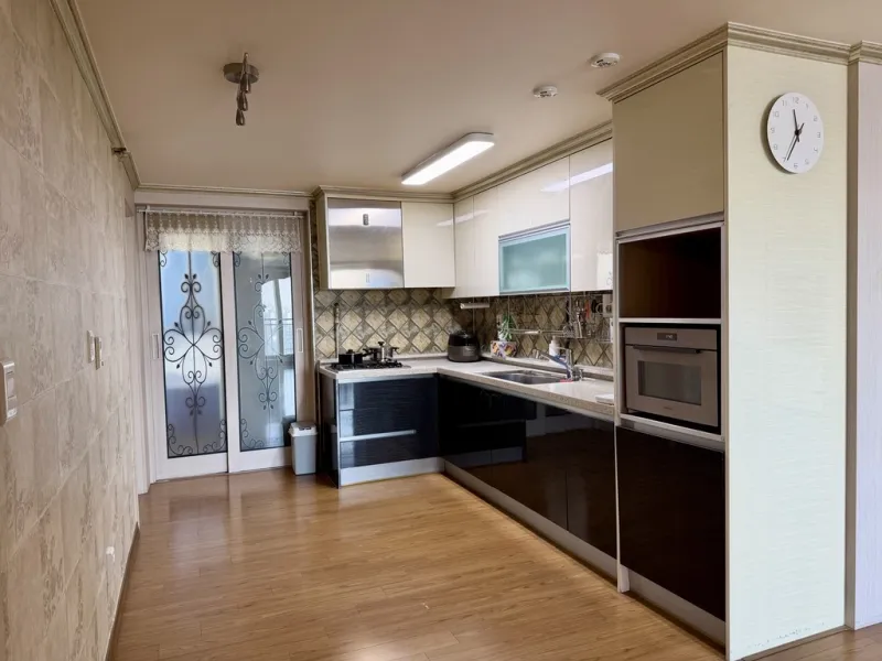 [Suwon][Suwon Yeongtong] Clean & Comfortable 33 Pyeong Apartment 14
