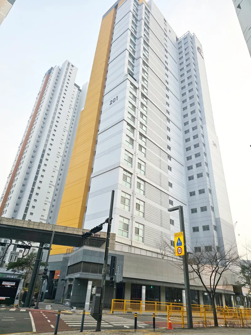 [Hwaseong] 5 minutes from Dongtan Station 20