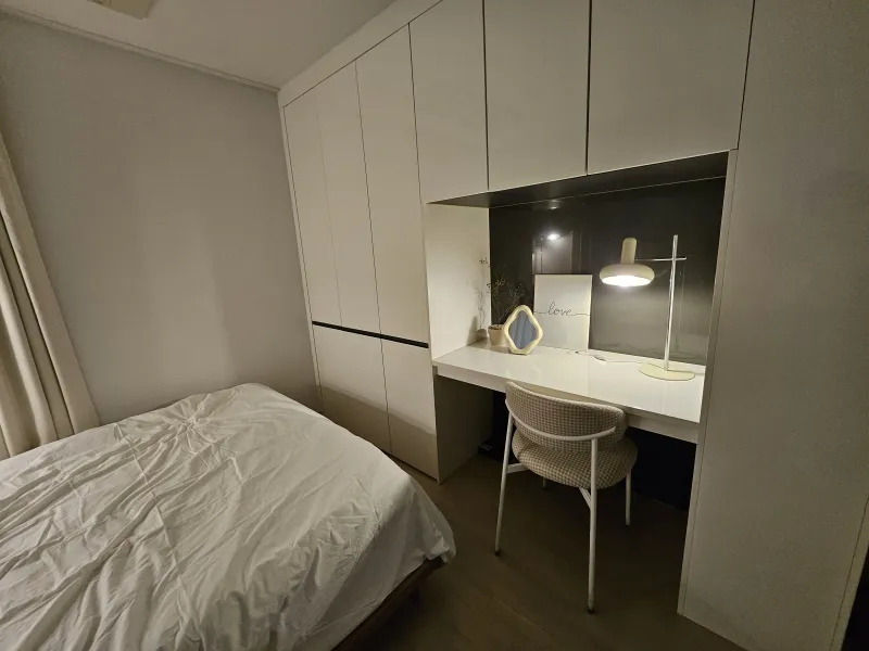 [Gwangjin, Seoul] Double Station Area, Gunja Station, Lotte Tower View, Emotional Accommodation 2