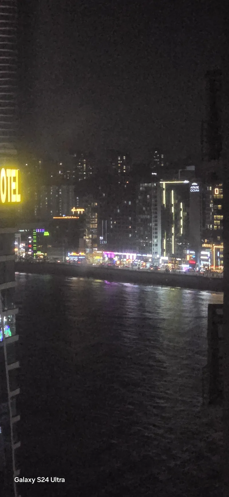 [Suyeong, Busan] Milak Market, 16th floor with a view of Gwangalli Beach. 17