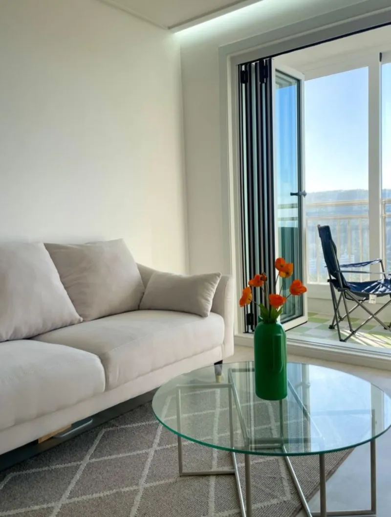 [Yeongdo, Busan] Fully furnished apartment with ocean view 2