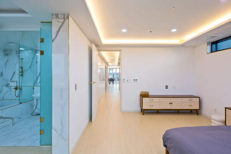 [Seongsan, Seogwipo][East Jeju] Penthouse Vibes / Private Ocean View / Elevator Available / Exclusive 3rd Floor 6