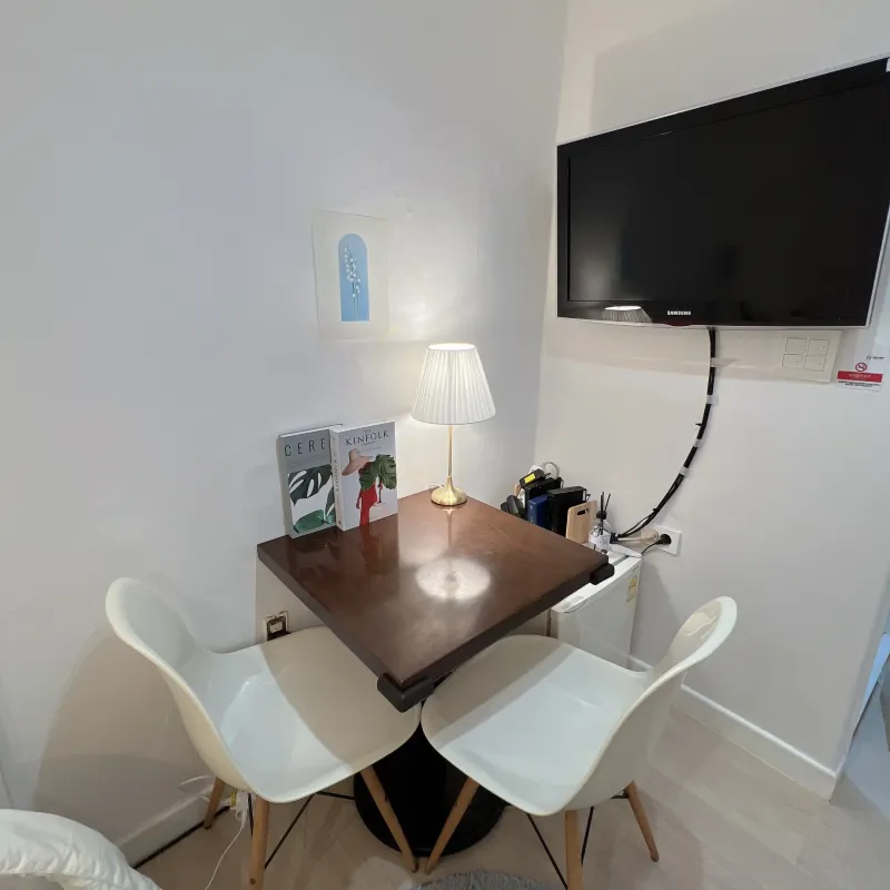 [Bucheon] 3-minute walk from Bucheon Station / Many convenience stores, restaurants, and cafes nearby / Free laundry / Self check-in 6