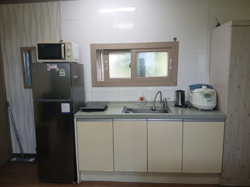 [Hallim, Jeju] Ocean View Pension 105 with a view of Biyangdo Island 9