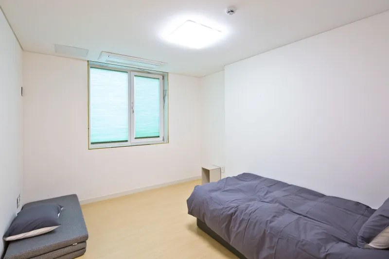 [Seongsan, Seogwipo][East Jeju] Penthouse Vibes / Private Ocean View / Elevator Available / Exclusive 3rd Floor 12