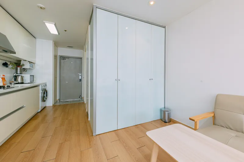 [Gangnam, Seoul] One-room apartment with a high-rise view, 1 minute from Gangnam Station 14