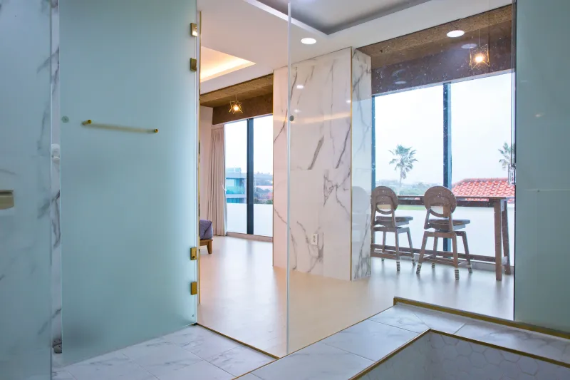 [Seongsan, Seogwipo][East Jeju] Penthouse Vibes / Private Ocean View / Elevator Available / Exclusive 3rd Floor 19