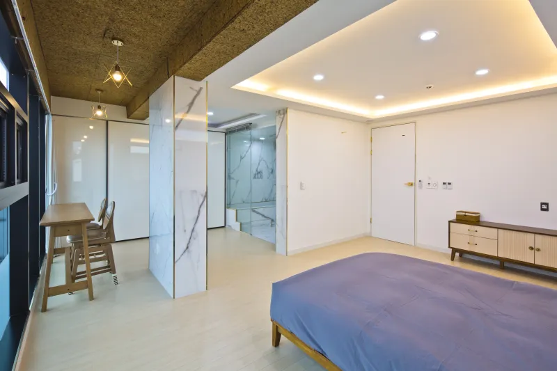 [Seongsan, Seogwipo][East Jeju] Penthouse Vibes / Private Ocean View / Elevator Available / Exclusive 3rd Floor 4