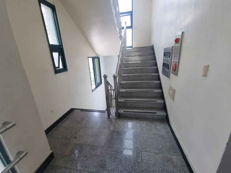 [Changwon] Jinhae Cherry Blossoms/Vacant One-Room Apartment/3 8