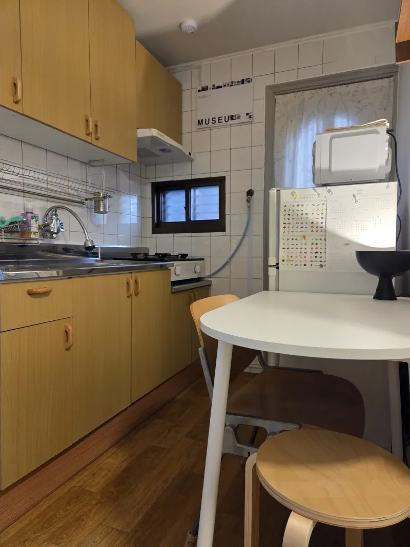[Seongbuk, Seoul] A fully furnished, detached studio apartment in front of the main gate of Sungshin Women's University, with ample sunlight and a cozy atmosphere. 7