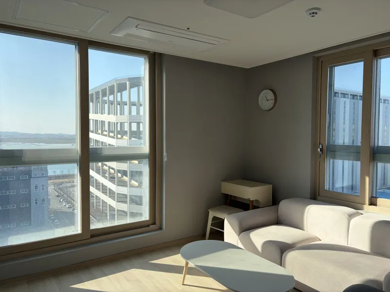 [Ansan] MTV Business Trip. Short-term Stay Fully Furnished / Immediate Move-in / Spacious Parking 12