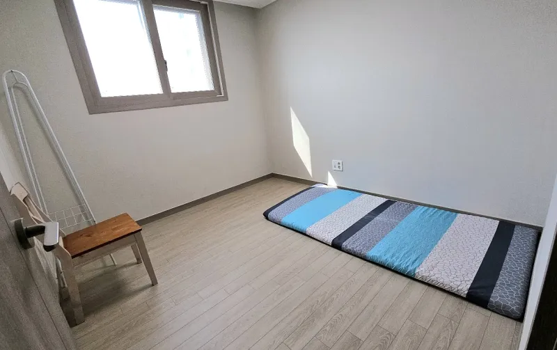 [Pyeongtaek] 8th floor of the Royal Building, a newly built 25-pyeong apartment occupied in the first half of 2024. 3