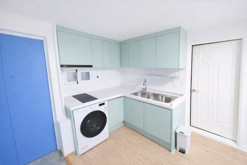 [Seodaemun, Seoul] 7-minute walk from Hongik University Station, Room 202 9