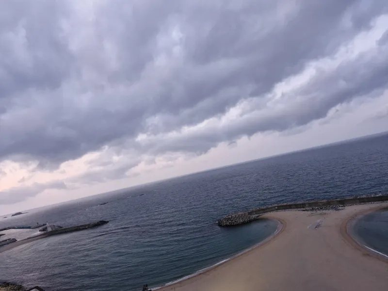 [Sokcho] ☆1-minute cut: Overwhelming panoramic ocean view☆Bedside sunrise☆Romantic pocha street food☆ 51