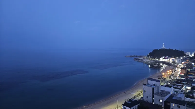 [Sokcho] ☆1-minute cut: Overwhelming panoramic ocean view☆Bedside sunrise☆Romantic pocha street food☆ 49