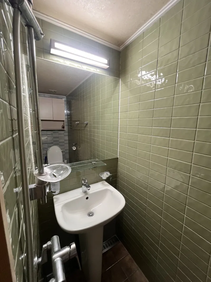 [Yongsan, Seoul] Fully furnished studio, 5 minutes walk from Itaewon Station 7